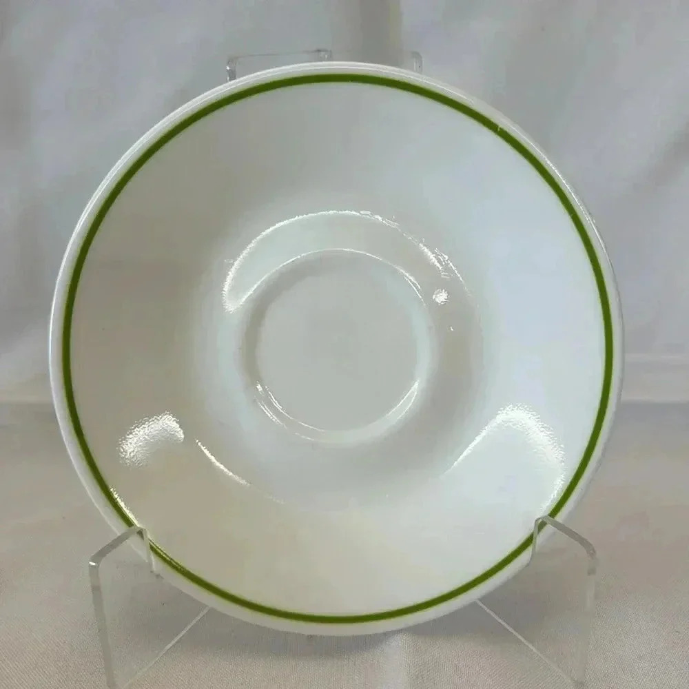 Vintage Corelle Corningware Wildflower Four Cup Set with Saucer Plates - Picture 3 of 5